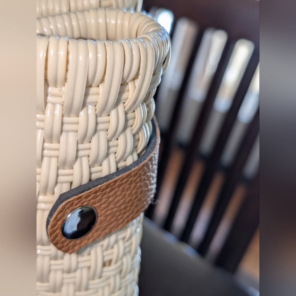 Artisanal Handmade Tote - Picture 5 of 16